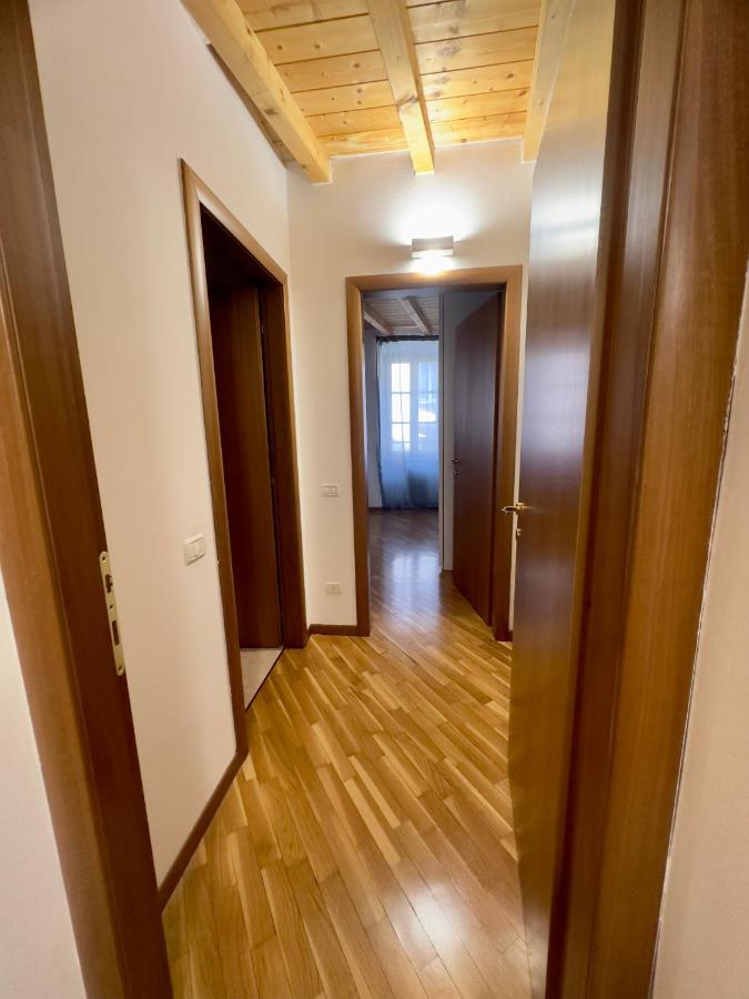 Stella Apartment Center Bergamo Bagian luar foto